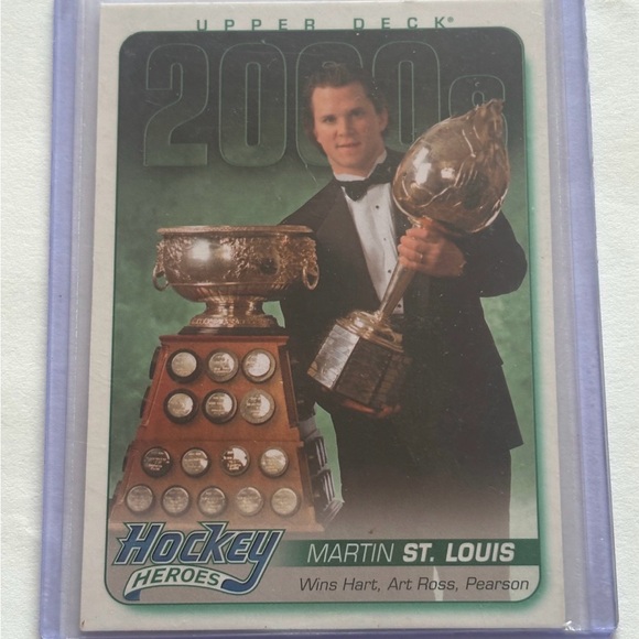 Martin St.Louis Upper Deck Hockey Heroes Card - Picture 2 of 3